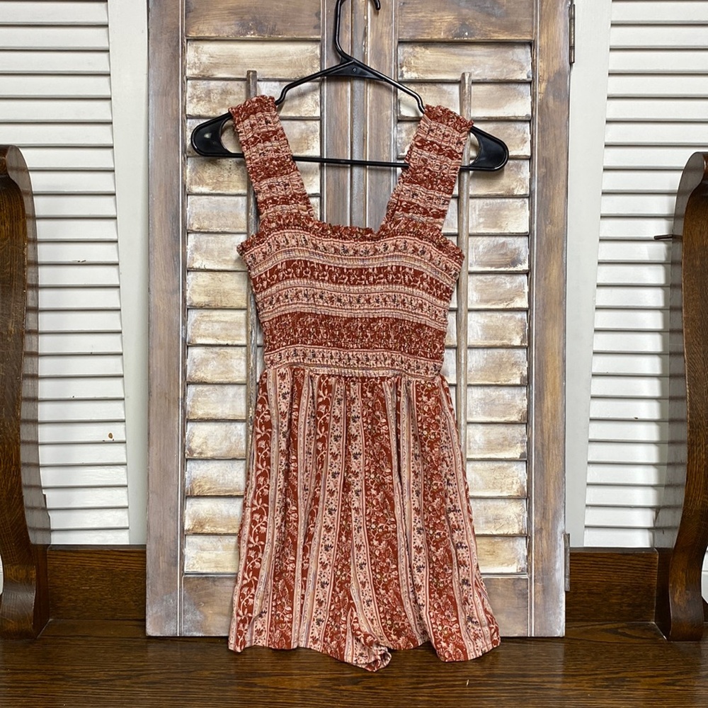 American Eagle romper. Size XS.